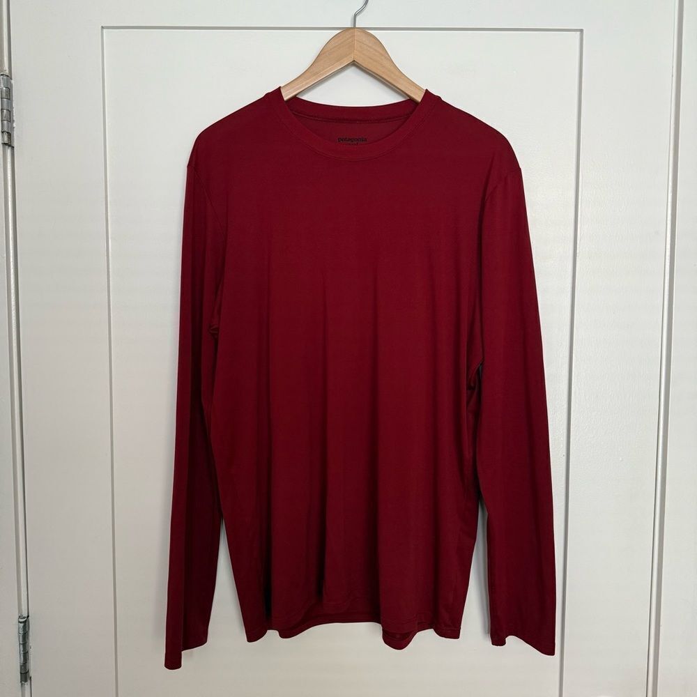 Patagonia Shirt Men Sz L Red Capilene Lightweight Base Layer Long Sleeve Outdoor